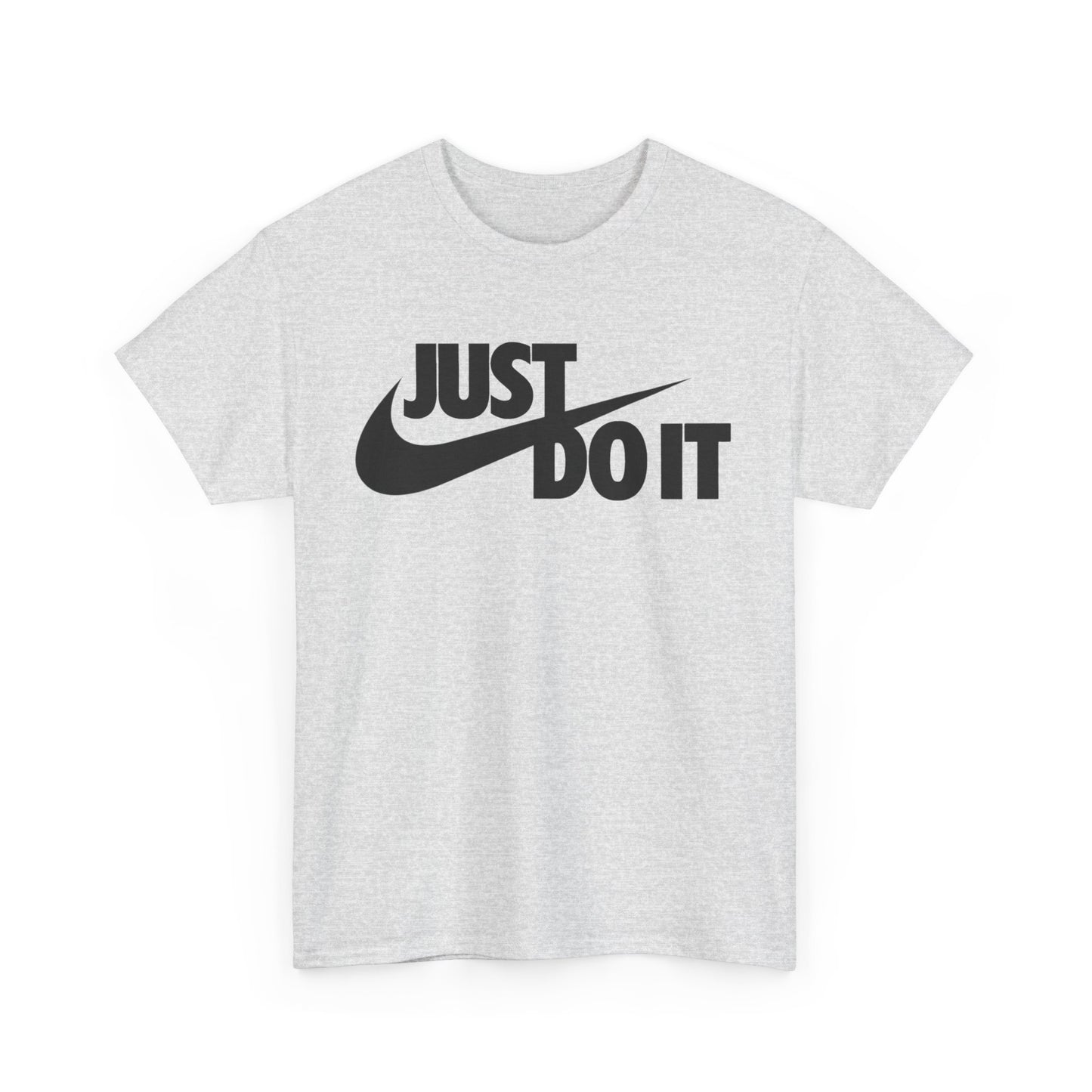 N i k e Men's T-Shirt Sportswear Short Sleeve Crew Neck Athletic Shirt